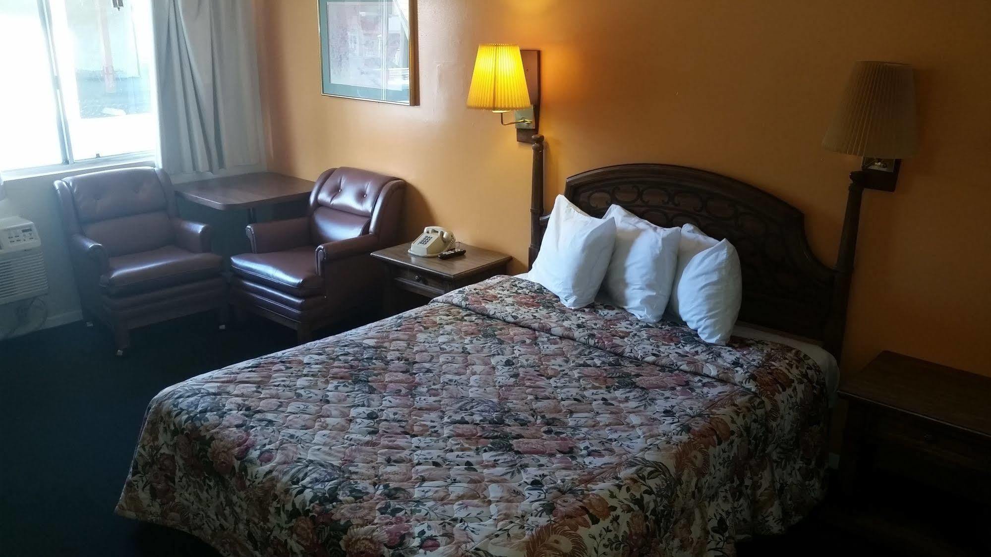 Shasta Lodge Реддинг Экстерьер фото