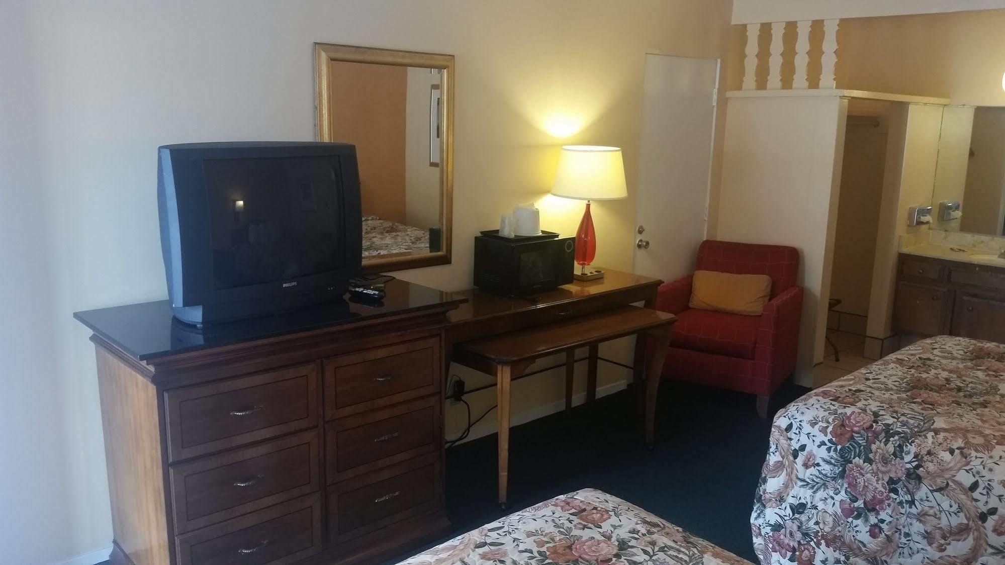 Shasta Lodge Реддинг Экстерьер фото